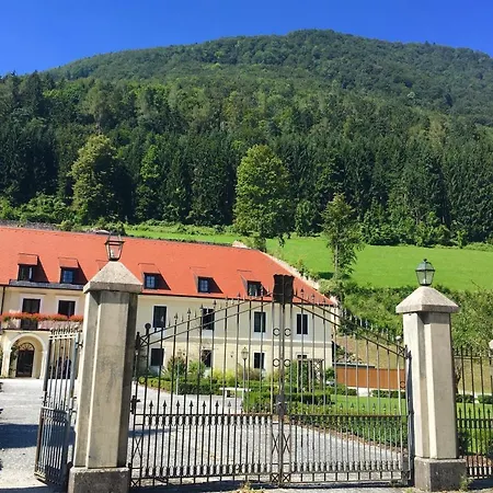 Sport Guest house 3*